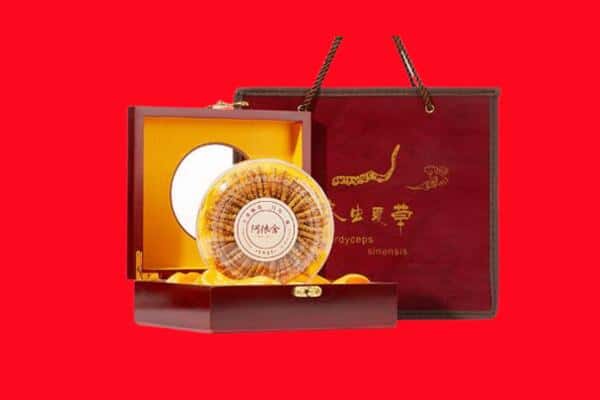 收购资讯:昭通市永善回收冬虫夏草是按克吗